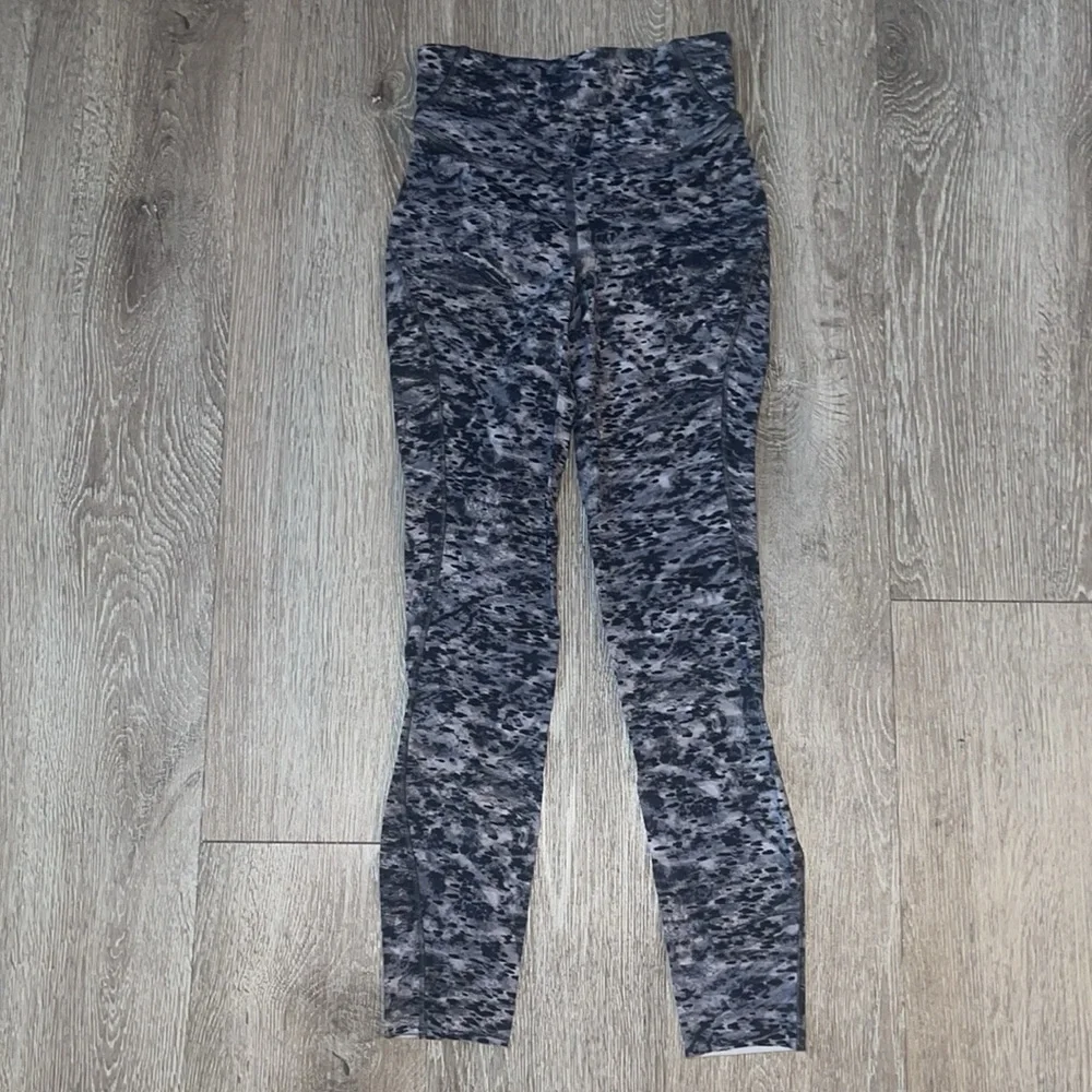 Lululemon Base Pace High-Rise Running Tight 24” size 2 Estuary Grey Multi ESTY